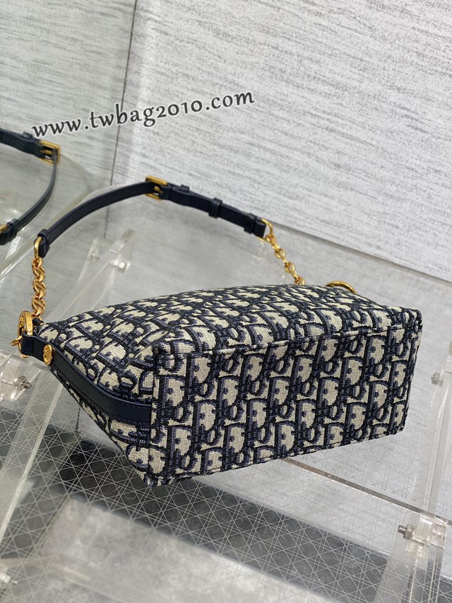 Dior专柜新款迪奥高仿原单Hobostar链条手袋系列肩背包饭盒包 djfk1402